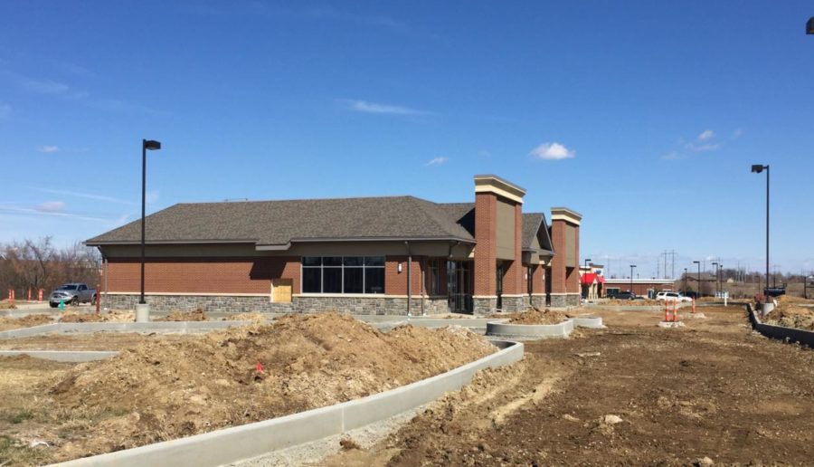 The new Smoothie King will be located at 105 Pond Fort Trail. It will be placed between the West Community Credit Union and the Lake St. Louis Medicine Shoppe Pharmacy. 