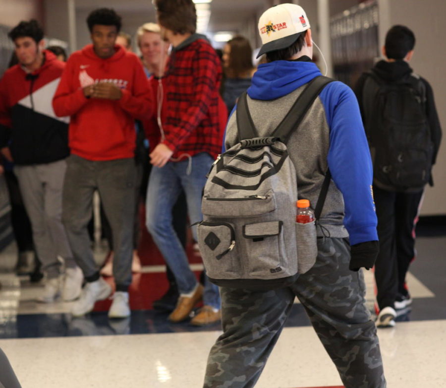 Students travel the halls during passing period.