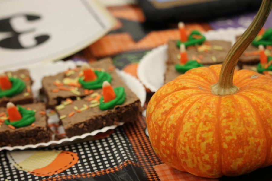 Culinary arts students prepared Halloween- themed desserts to be judged. 
