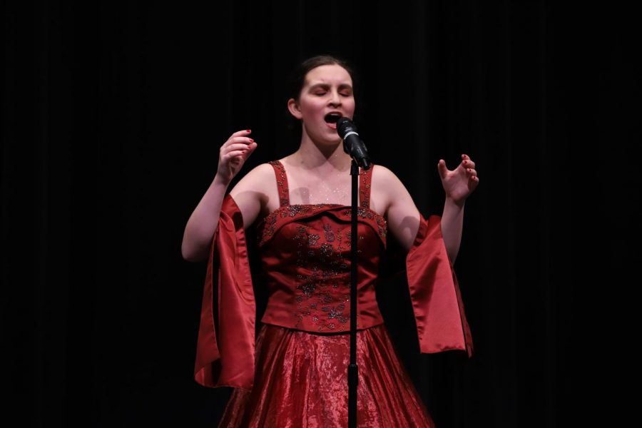 Sarah Burke serenades a popular Opera piece. 