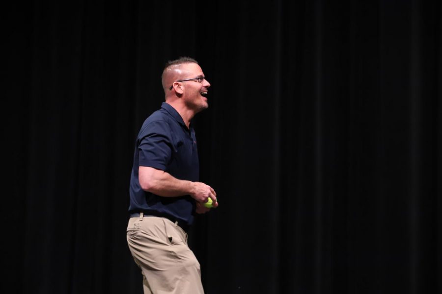Principal Nelson, juggling and whistling act