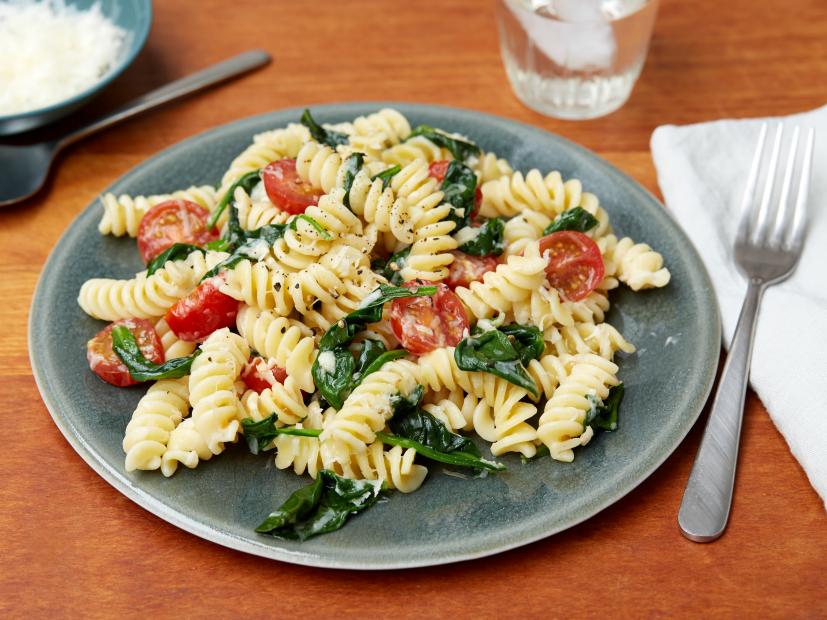 Dinner – Fusilli with Spinach and Asiago Cheese 