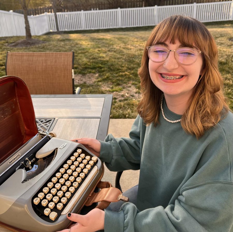 One of the things that I found cleaning out my grandmas house was a typewriter. Since no one else claimed it, I took it home with the other trinkets I found.