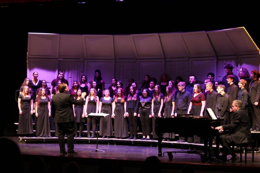 The Rise Up spring choir concert took place on March 8. 