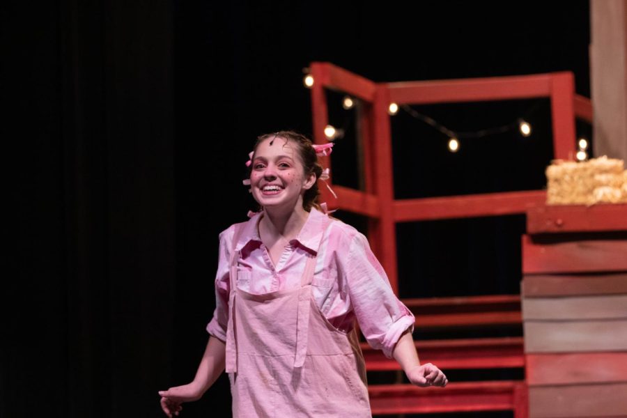 Senior Anna Wright performs onstage in the role of Wilbur during a dress rehearsal on Nov. 15. 