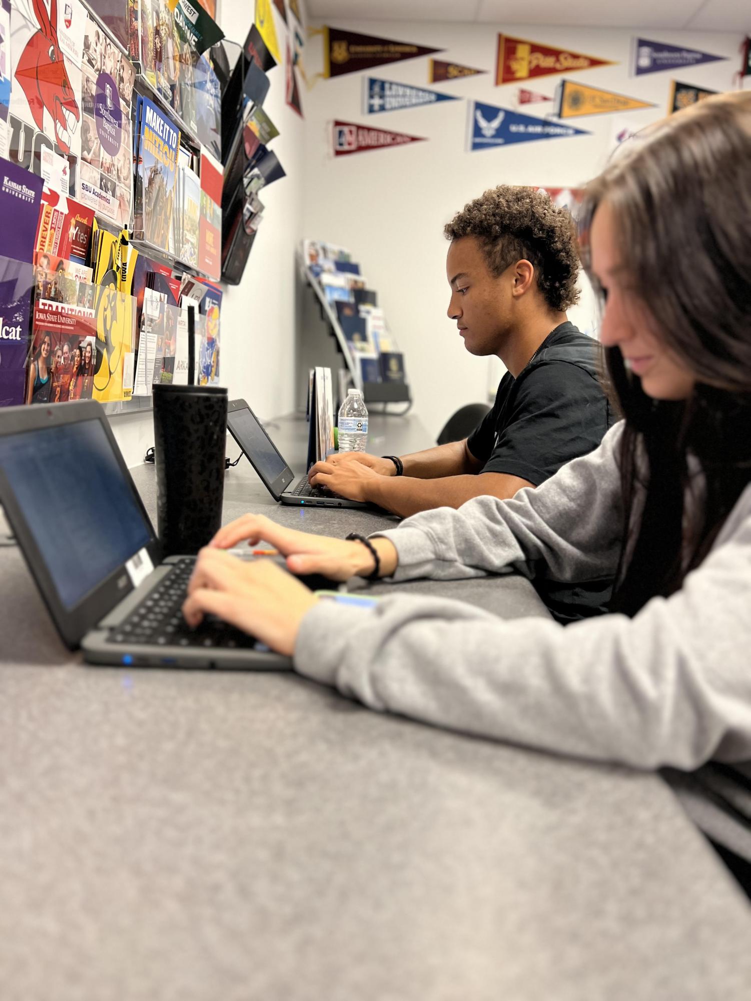 Seniors Get a Head Start on College Application Process During Apply Month