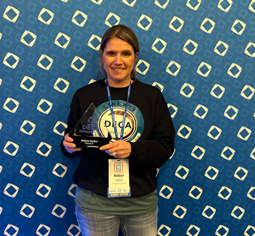 Ms. Taylor received the Missouri DECA diamond award earlier this year.