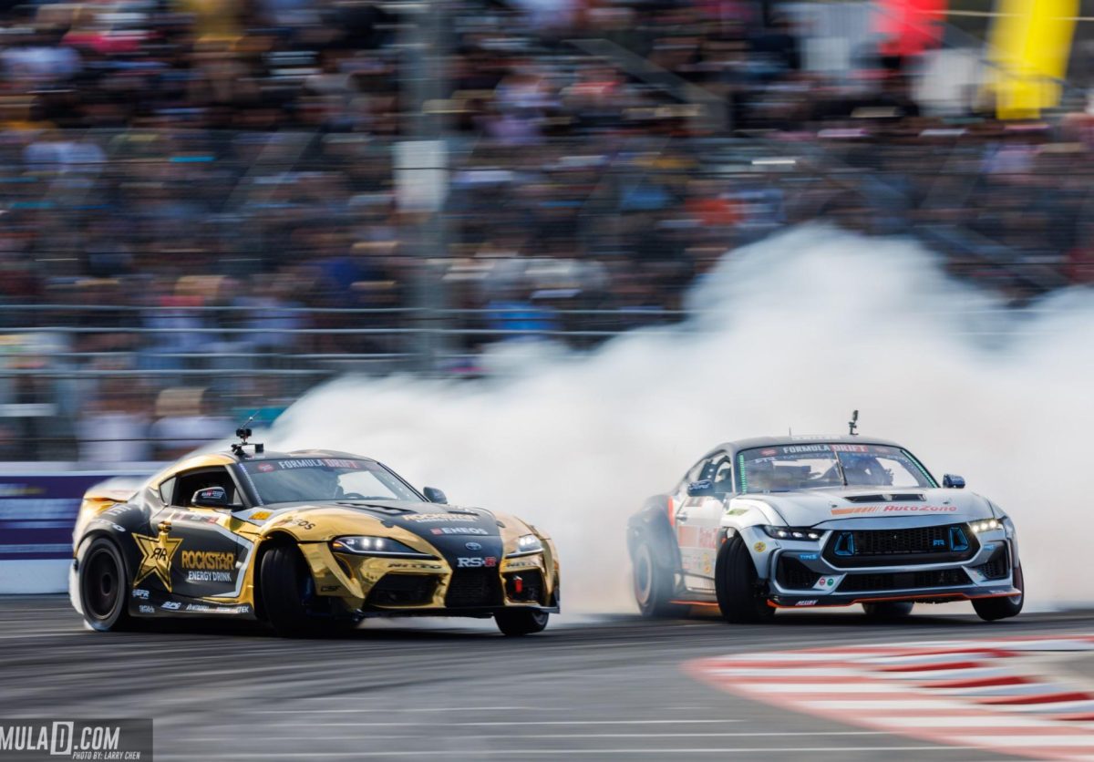 James Deane chases Fredric Aasbo during FD Long Beach (Provided by Formula Drift)