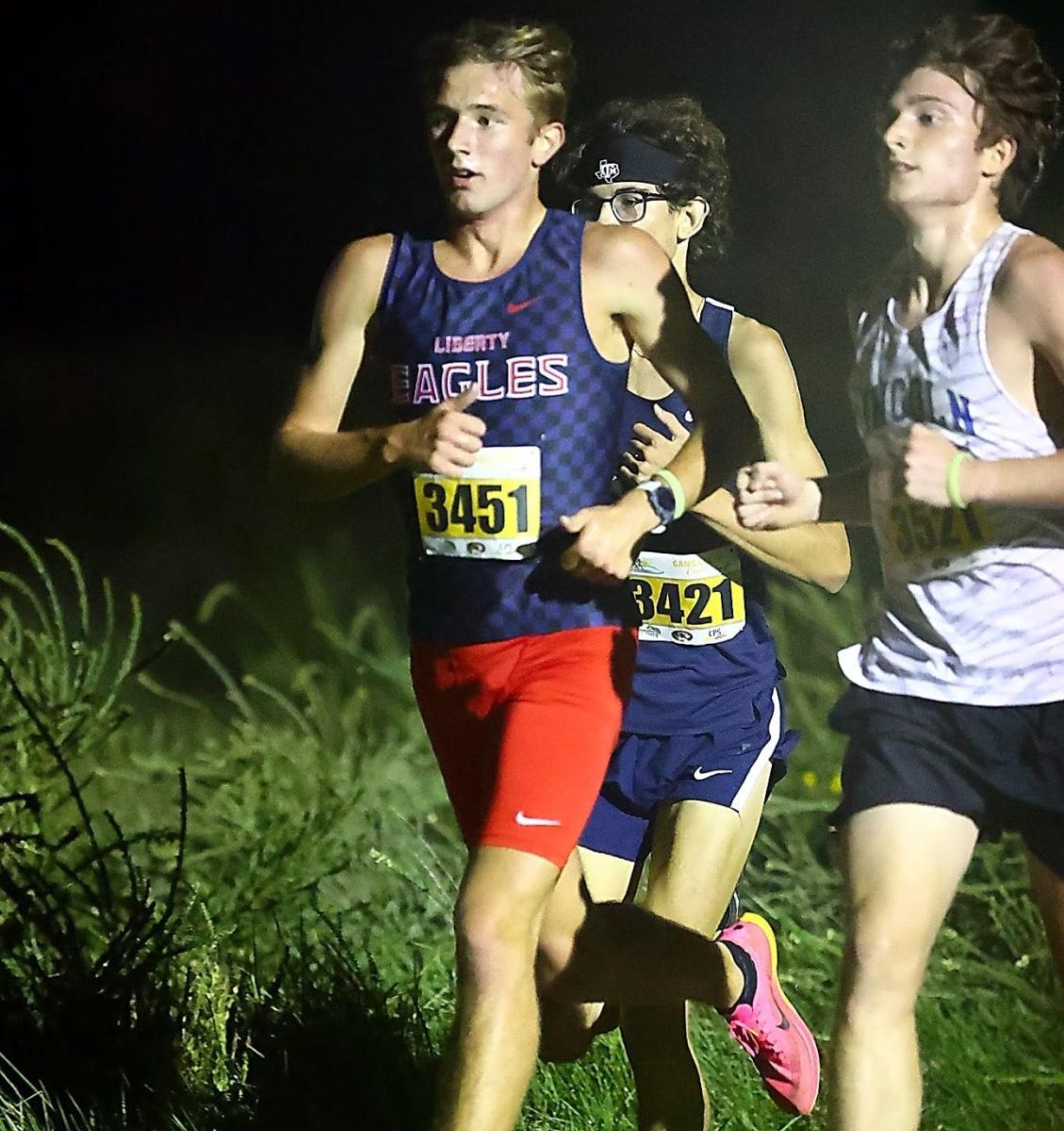 Landon Jones (12) runs at the Gans Creek Classic.